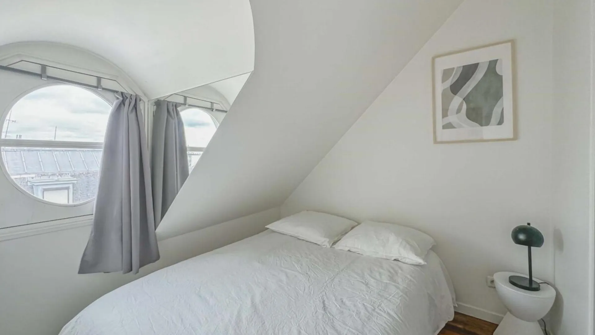Flexliving - Onebedroom - Malesherbes - Eiffel Tower View Apartment Paris