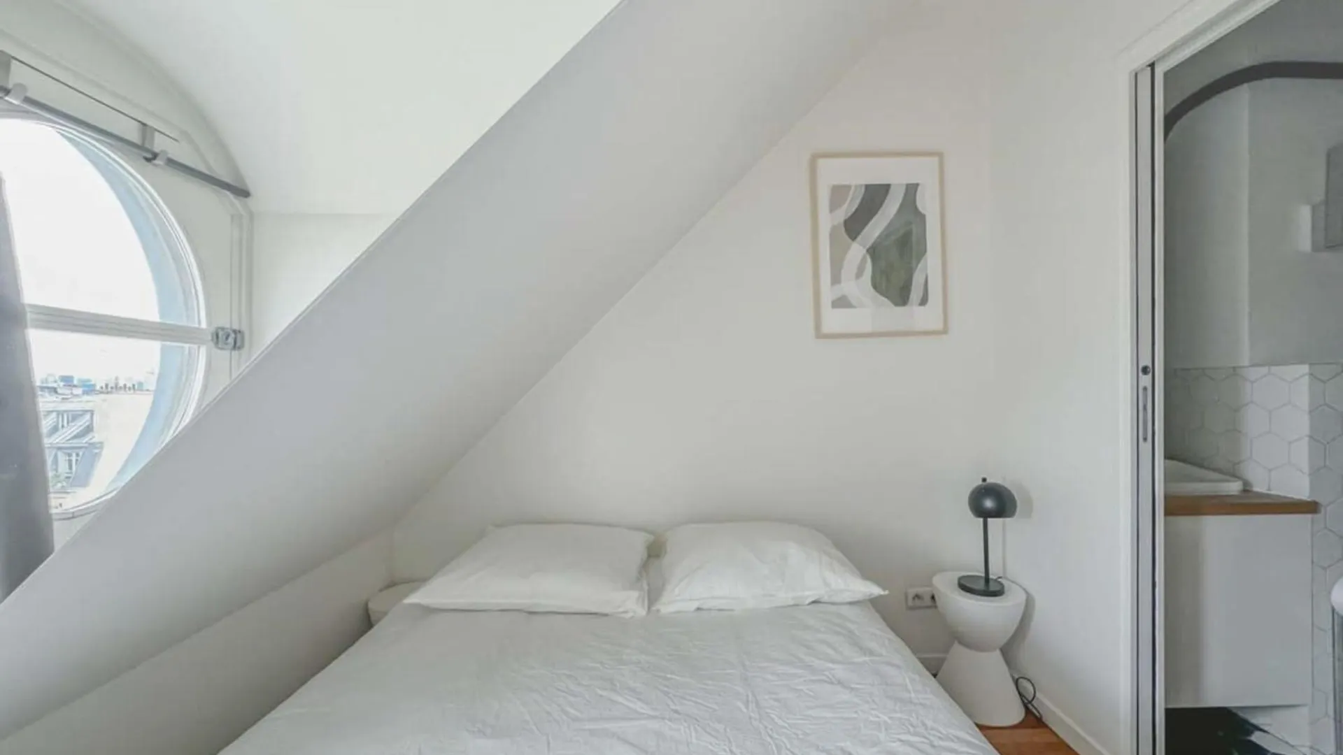 Flexliving - Onebedroom - Malesherbes - Eiffel Tower View Apartment *